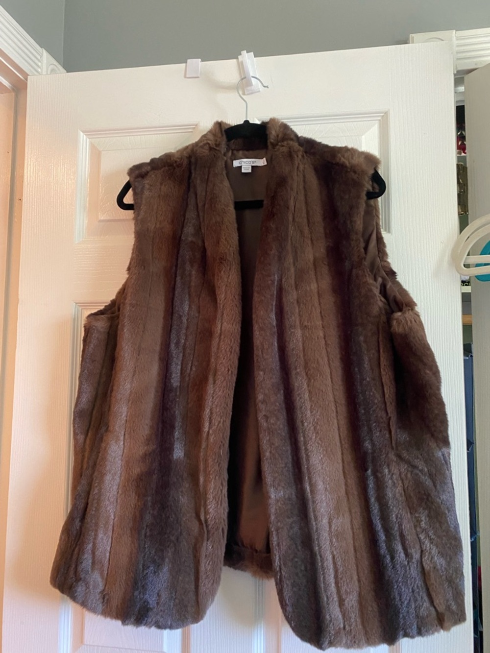 Chicos Luxurious Brown Faux Fur Vest - Women